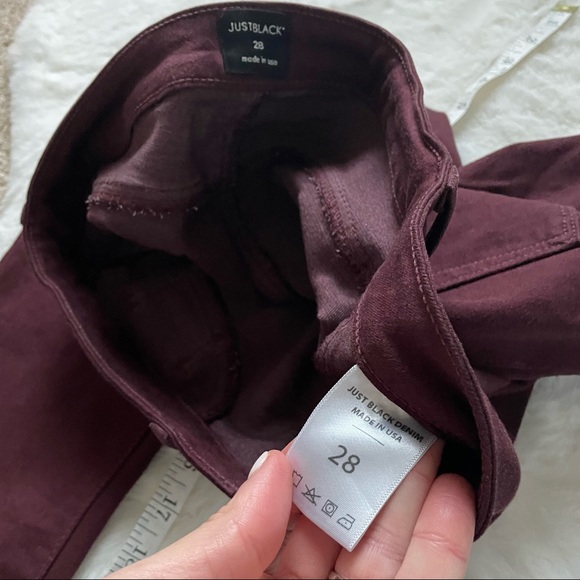 Just Black Maroon Jeans - Picture 4 of 6